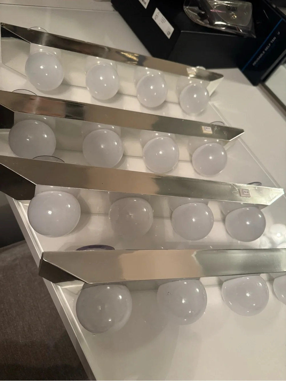 Vanity Mirror LED Bulb Strip Light - White